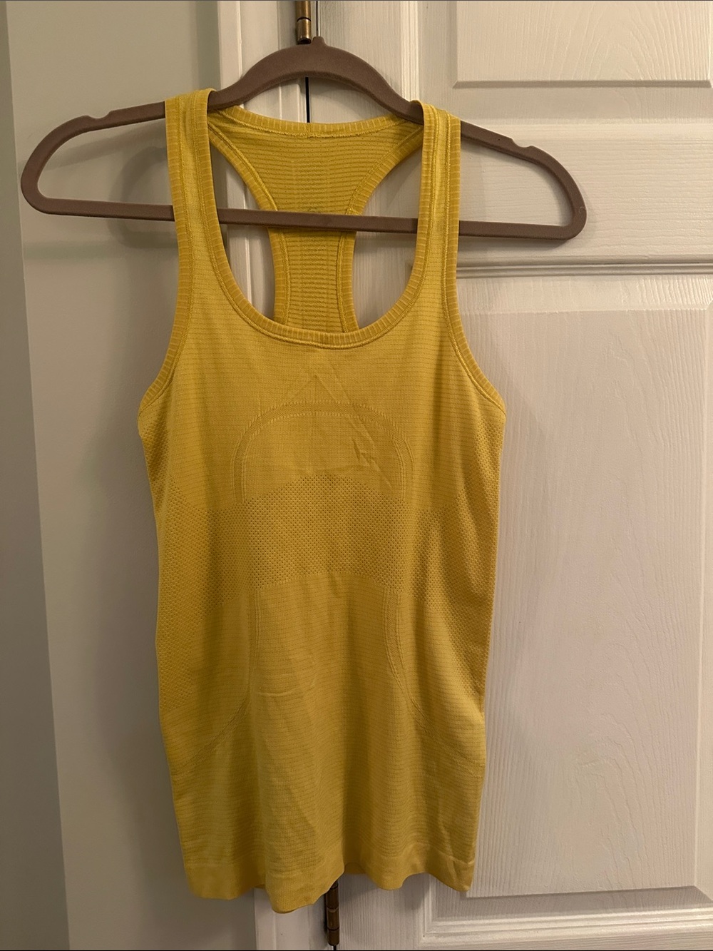 Lululemon Swift Stride Lightweight Racerback Yellow Tank - Women’s 4